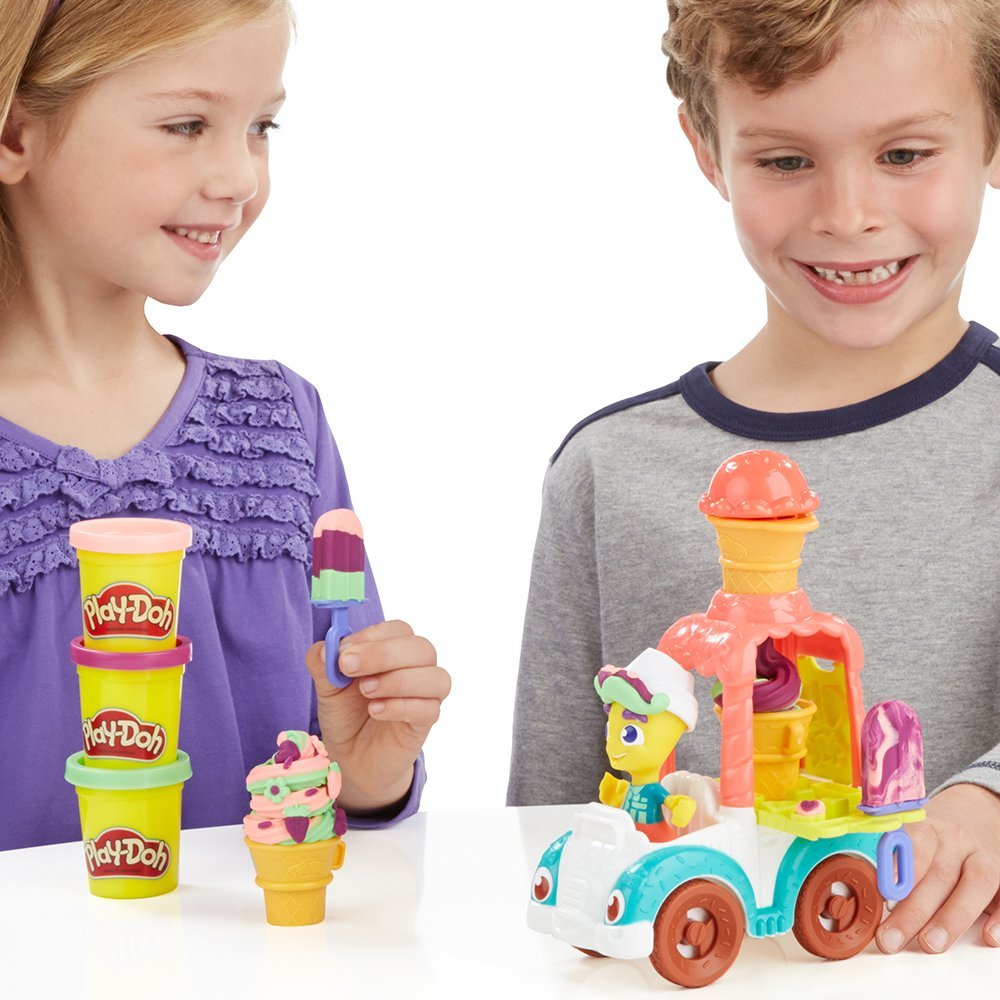 Play-Doh Игровой набор "Грузовичок с мороженым" из серии Город  
